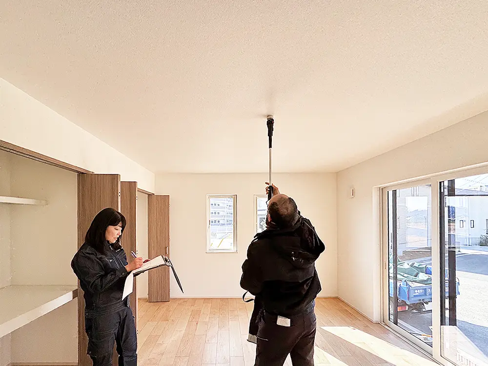 建物竣工検査の様子