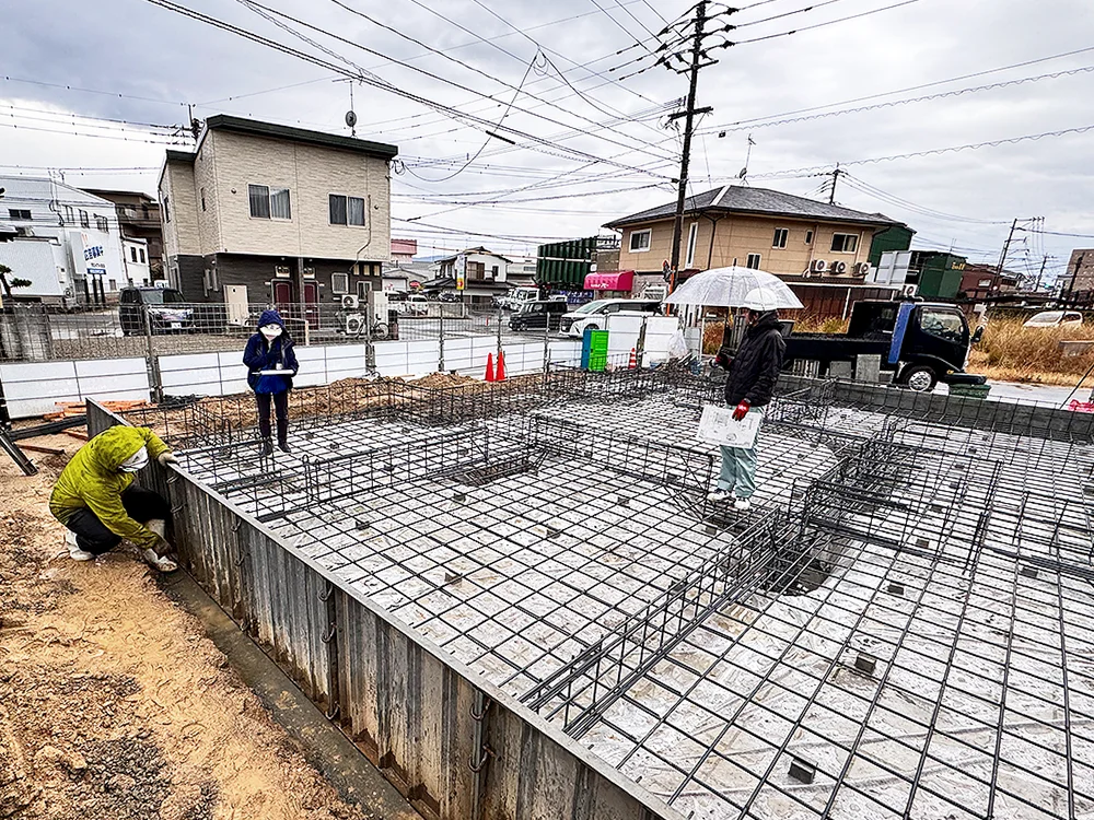 ＪＩＯ基礎配筋検査の様子