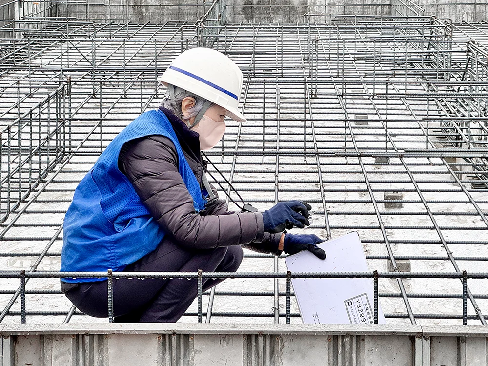 ＪＩＯ基礎配筋検査の様子