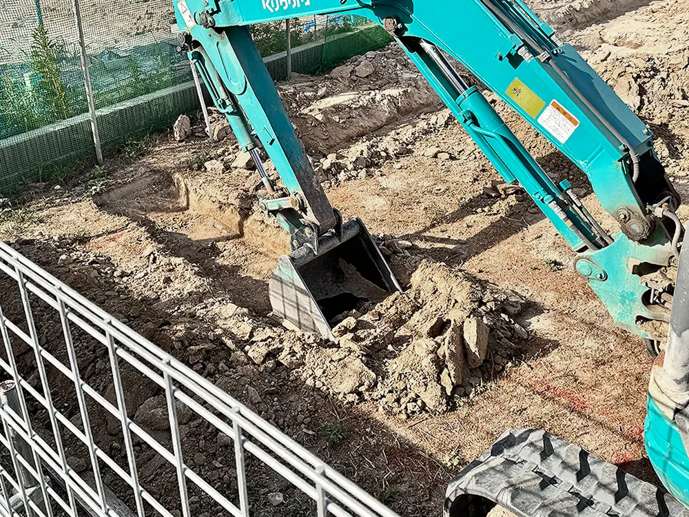 着工～基礎工事（床掘・鎮物・防蟻処理・防湿シート・地墨検査）